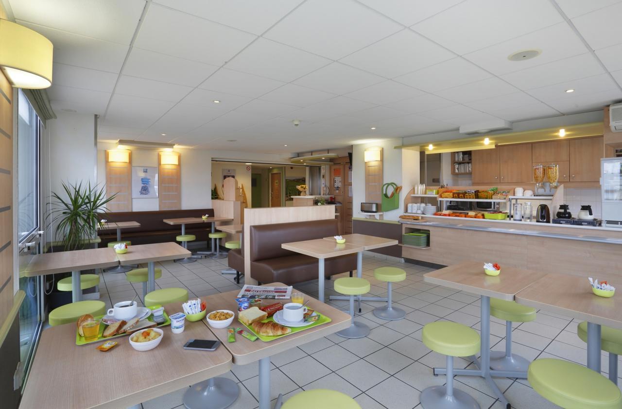 Hotel Ibis Budget Cosne Sur Loire Exterior foto